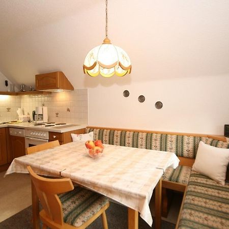 Haus Meissnitzer Kamer foto
